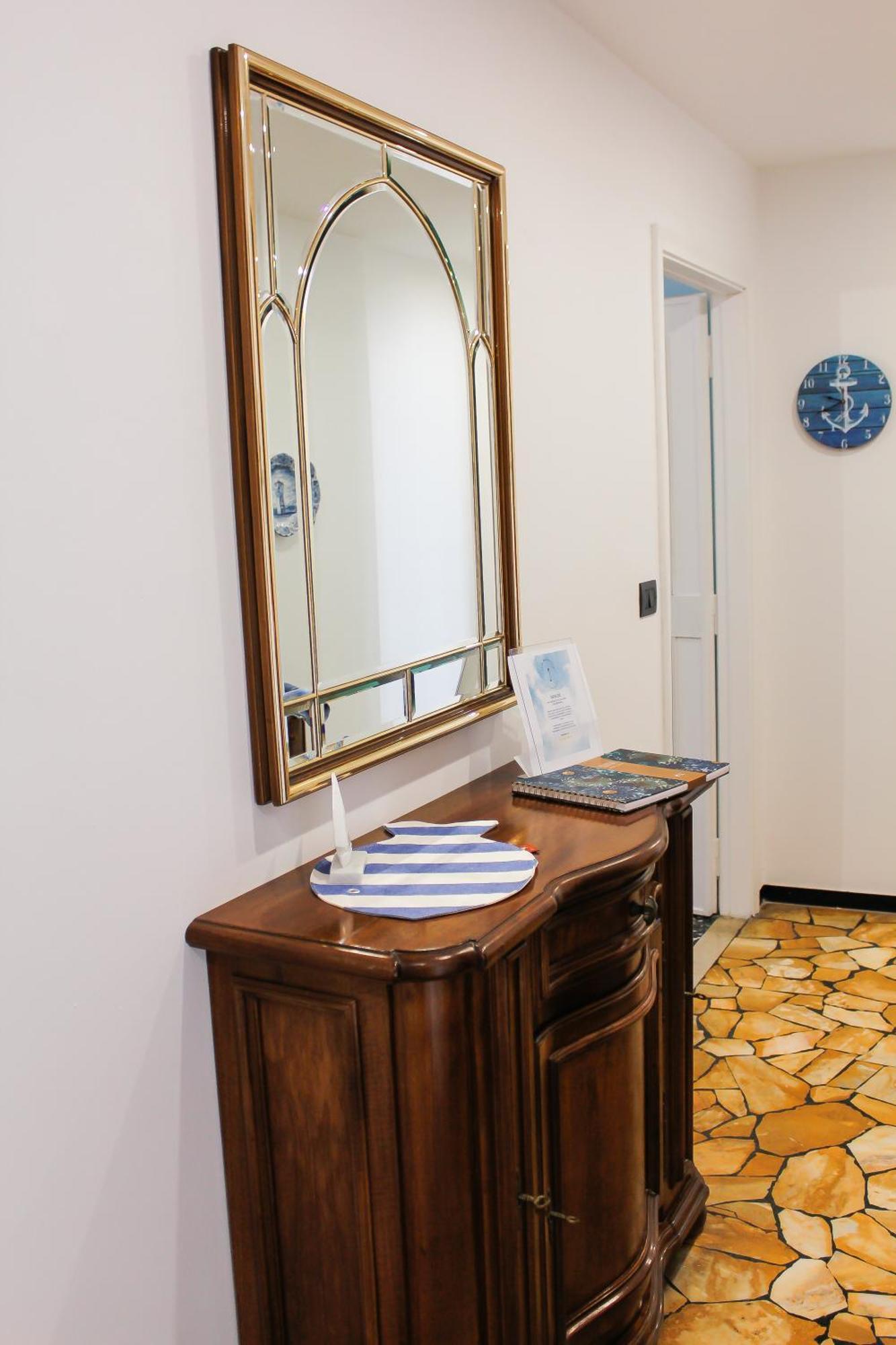 サヴォーナCasa Mariuccia - A Due Passi Dal Mareアパートメント エクステリア 写真